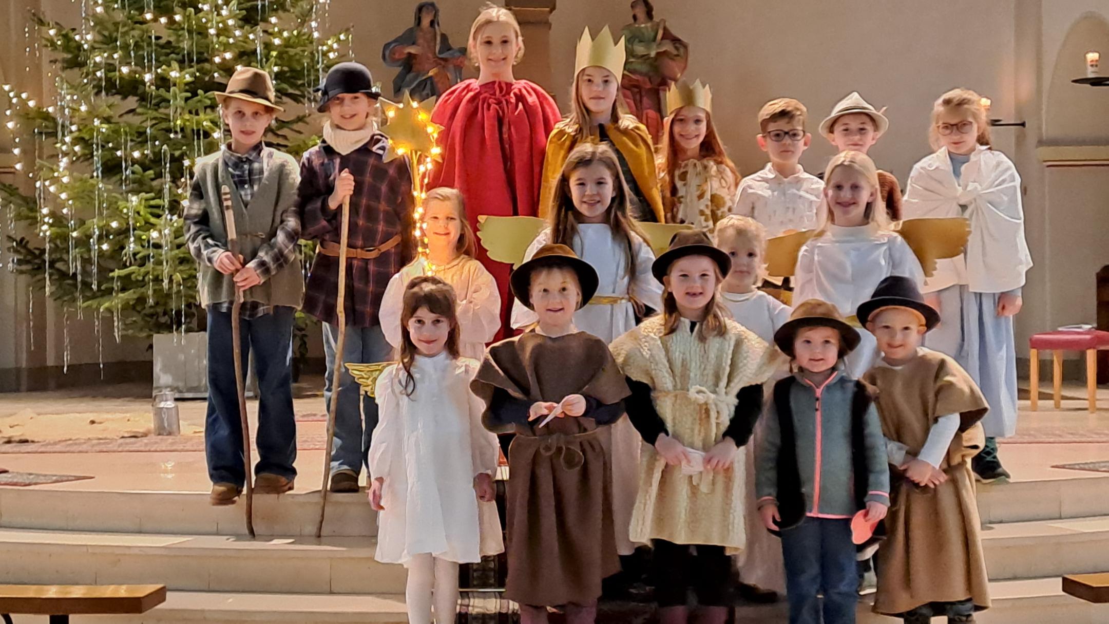 Krippenfeier Kirche Güdesweiler Weihnachten 2025