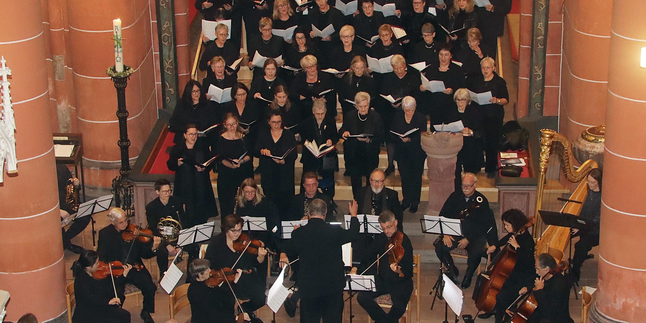 Chor der Wendalinusbasilika bei einem Konzert