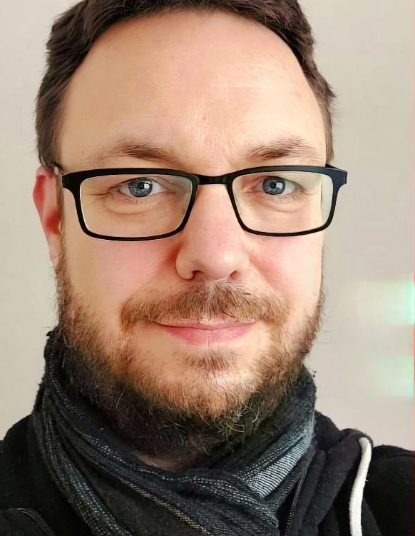 Peter  Holz